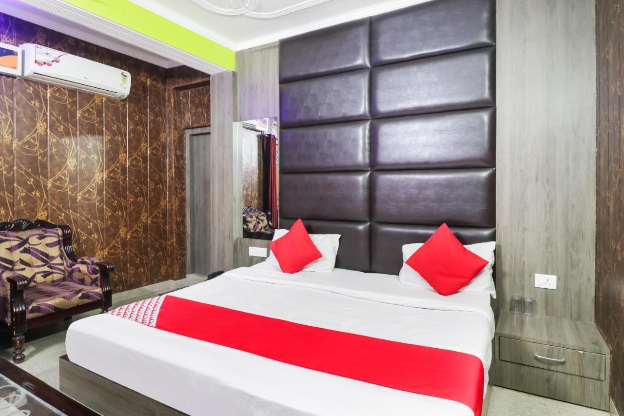 Oyo 6908 Hotel Royal City Azamgarh ห้อง รูปภาพ